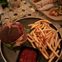 Chick’n burger (lion’s mane)  at Ras Plant Based in Brooklyn