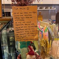 Signs says all gluten free but that is notttt true😄be cautious   at Ma Pause in Seoul