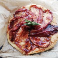 sweet pastry with plums at Fornet de la Soca in Mallorca