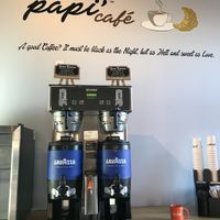 Cafe area at Papi in White Plains