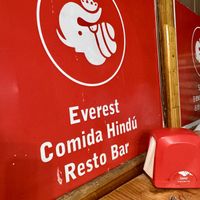   at Everest Comida Hindu in Iquique