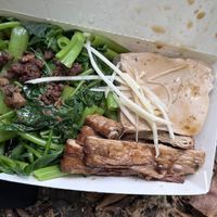 Blanched vegetables ($45)+braised tofu ($20) + braised bean curd ($25)  at YāChuān ShíTáng Shū SùShí 鴨川食堂蔬素食 in Taichung
