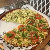 Meia abobrinha e meia marguerita at Fit de Fato Pizzaria in Rio De Janeiro