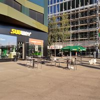Outdoor seating at Subway in Schlieren
