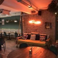 Gorgeous decor  at Shrub in Chester