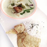 Thai Green Curry at Red Apple Veggie Cafe 红苹果素食 - Fortune Centre in Central Singapore