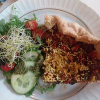 Quiche with bell pepper and aubergine at CLO in Antwerpen