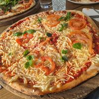 Vegan margarita pizza at Charlotte's Kitchen in Paihia