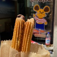 Con chocolate y con dulce de almendras  #Veganuary at Churros El Topo in Buenos Aires