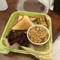 Southern BBQ Platter #Veganuary at The Rabbit Hole in Pompano Beach