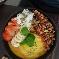 Mango Power Bowl at Koloni in Canggu