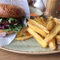 Vegan burger at Basic Coffee - Oberstadt in Marburg