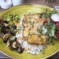 Tofu bowl  at Basic Coffee - Oberstadt in Marburg