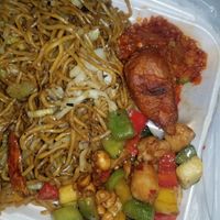 Spicy chikn wings & chikn kung pao at Sunny Express Mexican Chinese in Compton