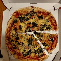 Vegan Pizza at Pizza Mann in Innsbruck