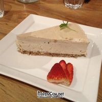 vegan cheesecake at Yong Green Food in Fitzroy
