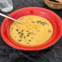 Crema de calabaza vegana at La Olivera in Nueno