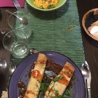 Risotto y Burritos de heura, la salsa era agridulce y un poco pincante at La Olivera in Nueno