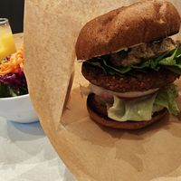 Meitan Cream Burger at NICE in Fukuoka
