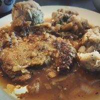 Just look at this delicious seitanick juicyness. 🤤 🌱💚 at BeetBox in Slovenj Gradec