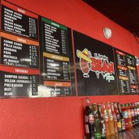 Menú at El Jumping Bean Taqueria in Brawley