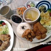 Vegan lunch set and soy karaage 👌 at Fete le Marche in Kawasaki