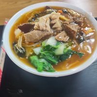 Thick noodels at Shàng Pǐn Shū Shí 尚品蔬食 in New Taipei City