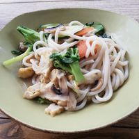 Udon with Tofu and Vegetables (Nr. 26) at Xinh Xinh in Berlin