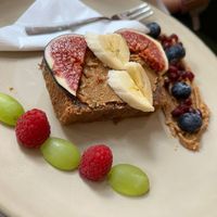 Bananen Bread (vegan) at Holy Nosh Deli in Kassel