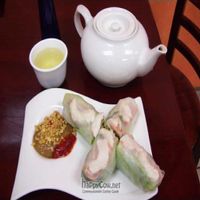 Shrimp and pork spring rolls at Mitasie 3 in Huntington Beach