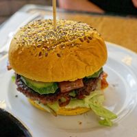 Tumba burger at L'Embuscade in Paris
