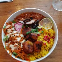 Le bowl 'cherie' at L'Embuscade in Paris