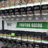 Frutos secos, condimentos, harinas, cereales, legumbres, etc at Verde a Granel in Rio Gallegos