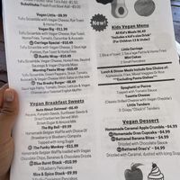 Even a kids menu!  at Queens Coach in Niagara Falls