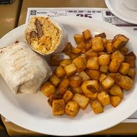   at Queens Coach in Niagara Falls