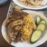   at Queens Coach in Niagara Falls