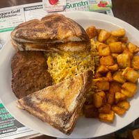 Carriage Breakfast  at Queens Coach in Niagara Falls