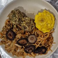 Buffet plate 2 at El Jardin Vegetariano in Panama City