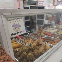 Buffet options at El Jardin Vegetariano in Panama City