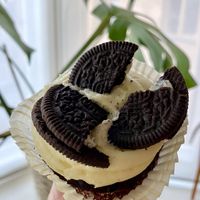 Vegan Oreo cupcake at Sandwich Club - Hietalahdenranta in Helsinki