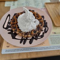 Vegane Waffel mit Veganer Schlagsahne at Heart-Garden Waffles & Coffee in Amsterdam