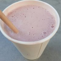 Strawberry milkshake at IceLab NiceCream Creations in Antwerpen