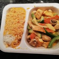 Gäng Pat Tofu (red thay curry)  at Mai Asia in Hamburg