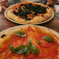 Pizza with Vegan cheese at Da Noi in Dusseldorf