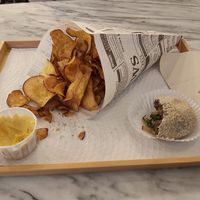 Nham nham, ainda por cima vegan. at BEIJU HEALTHY FUN FOOD in Cascais