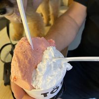 Strawberry & Coconut 😍  at Toto Ice Cream & Coffee in Madrid