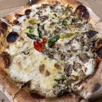 Jane Birkin, 1/2 without mushrooms at Dr Drooly in Munich