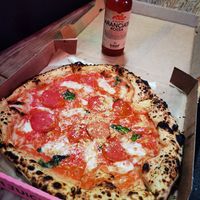 Salami pizza at Dr Drooly in Munich