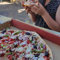 Delicious classic flavour vegan pizza at The Shack in Aldinga Beach