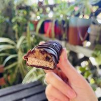 🚨 VEGAN TWIX BARS 🚨  at Peace Pies in San Diego